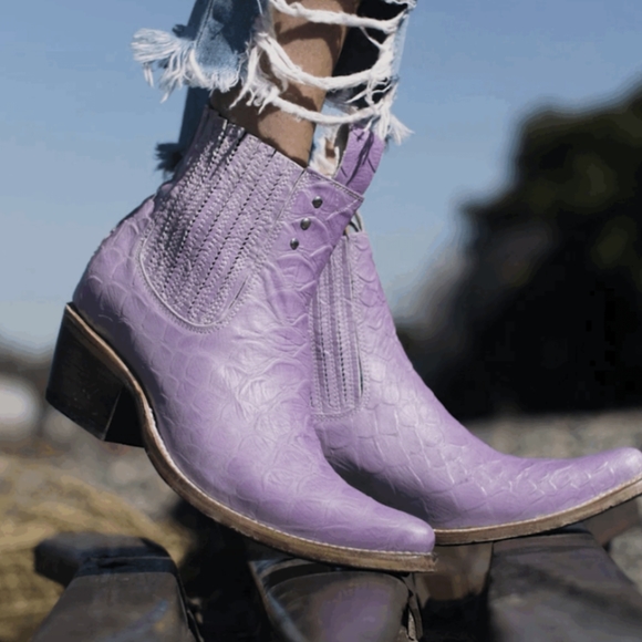 NEW RARE FREEBIRD FAITH MOOD RING ANKLE BOOTIES size 6 - Picture 6 of 16